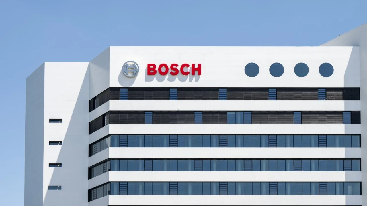 Здание штаб-квартиры Bosch на холме Шиллерхёэ в Герлингене, Германия